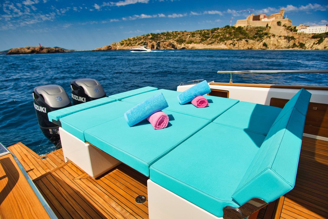 Ibiza Yacht Charter CRAM Italyure 40 Stern Solarium