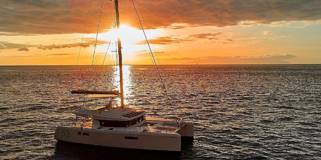 Yacht Rental Ibiza Lagoon 52F