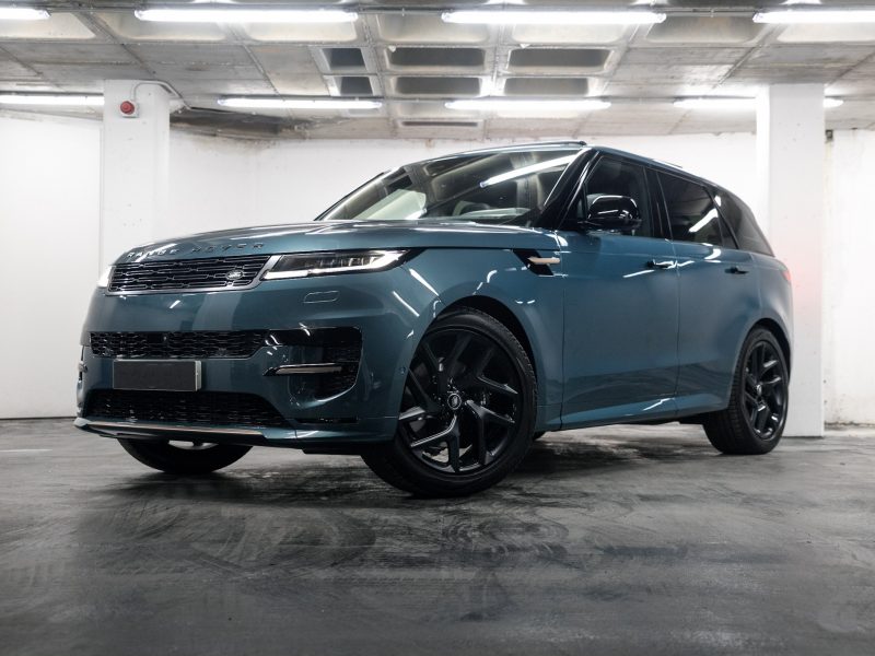 Luxury Rental Ibiza Range Rover Sport