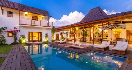 PRIVATE VILLA RENTAL  Luxury villas & chalets